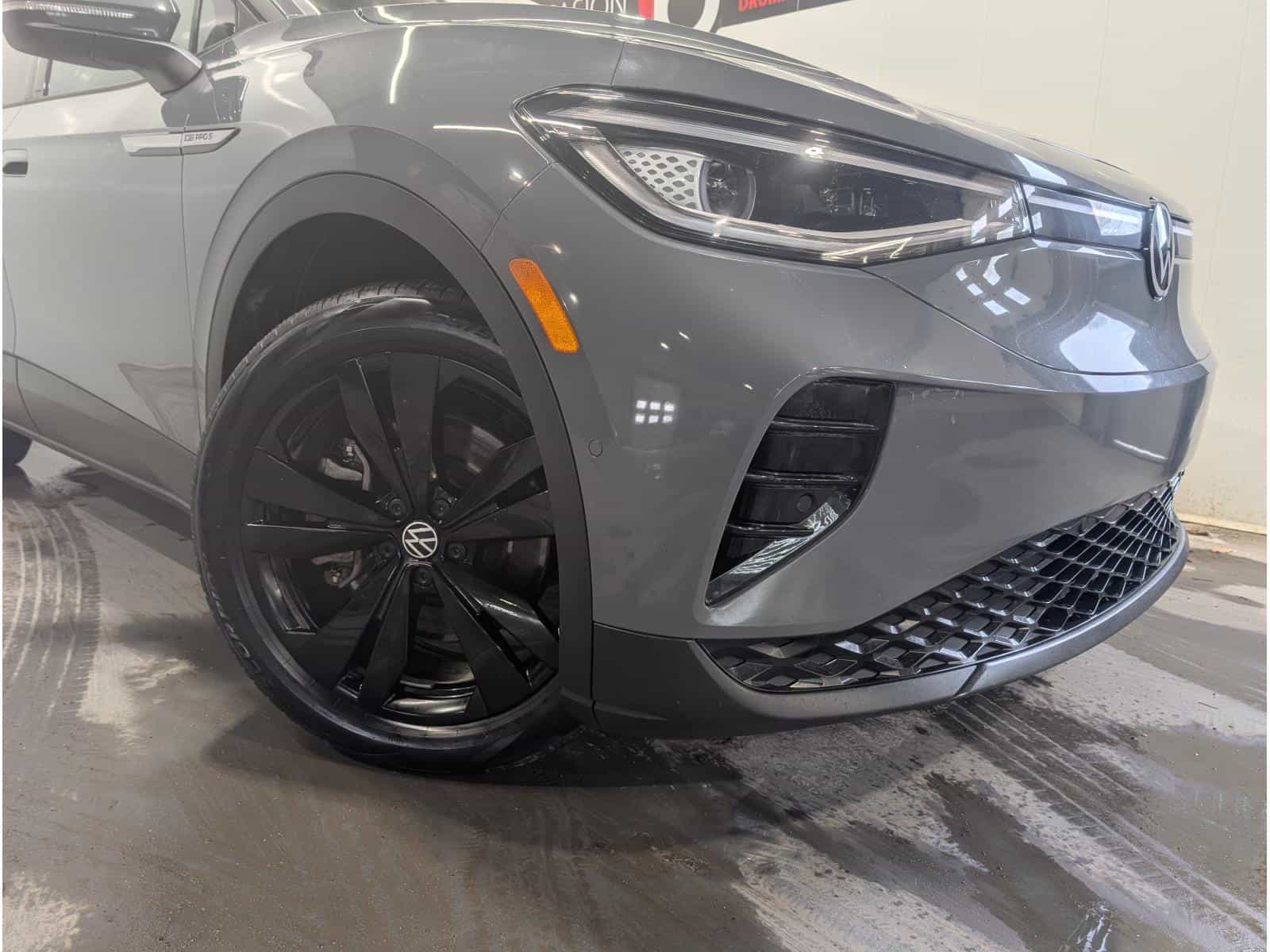 Image 3 Volkswagen ID.4 Pro S 2024