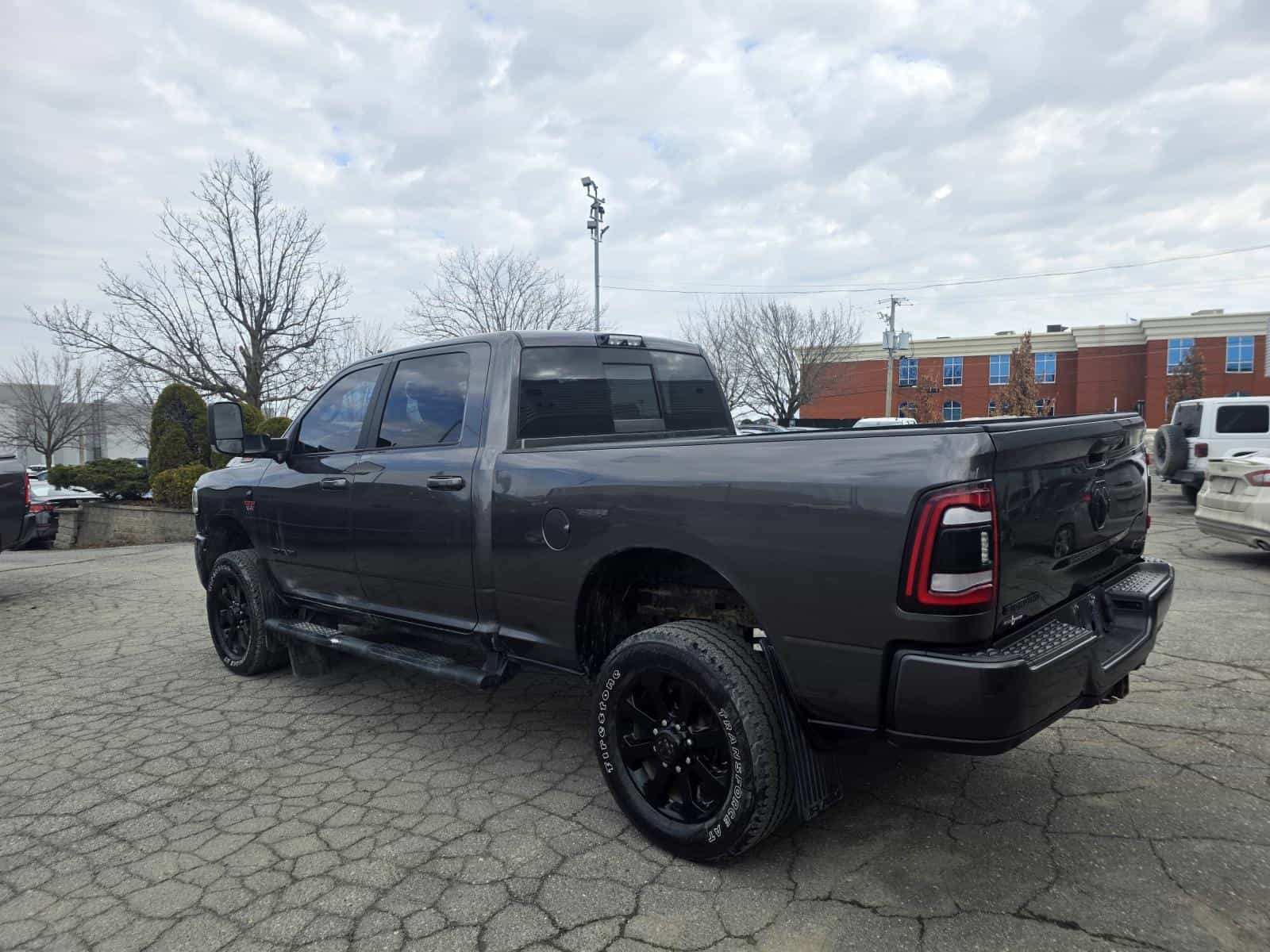 2019 RAM 2500 Big Horn - Image 8