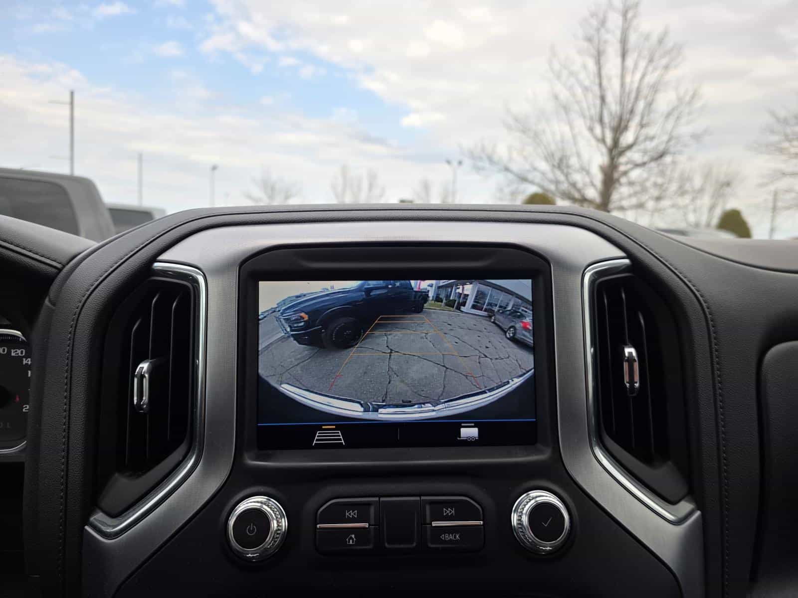 2022 GMC Sierra 1500 LTD Elevation - Image 15