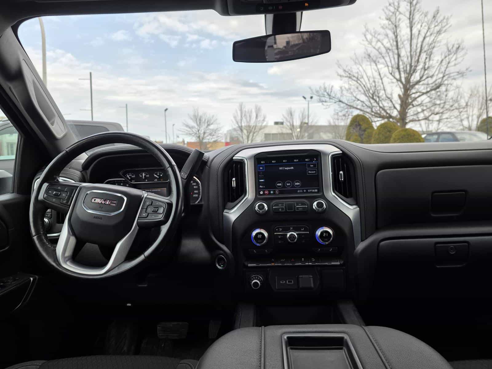 2022 GMC Sierra 1500 LTD Elevation - Image 13