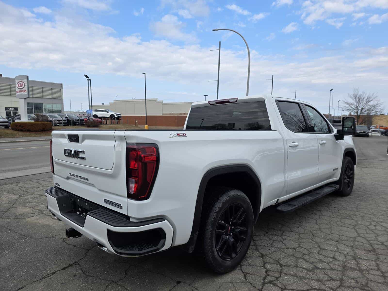 Image 9 GMC Sierra 1500 LTD Elevation 2022
