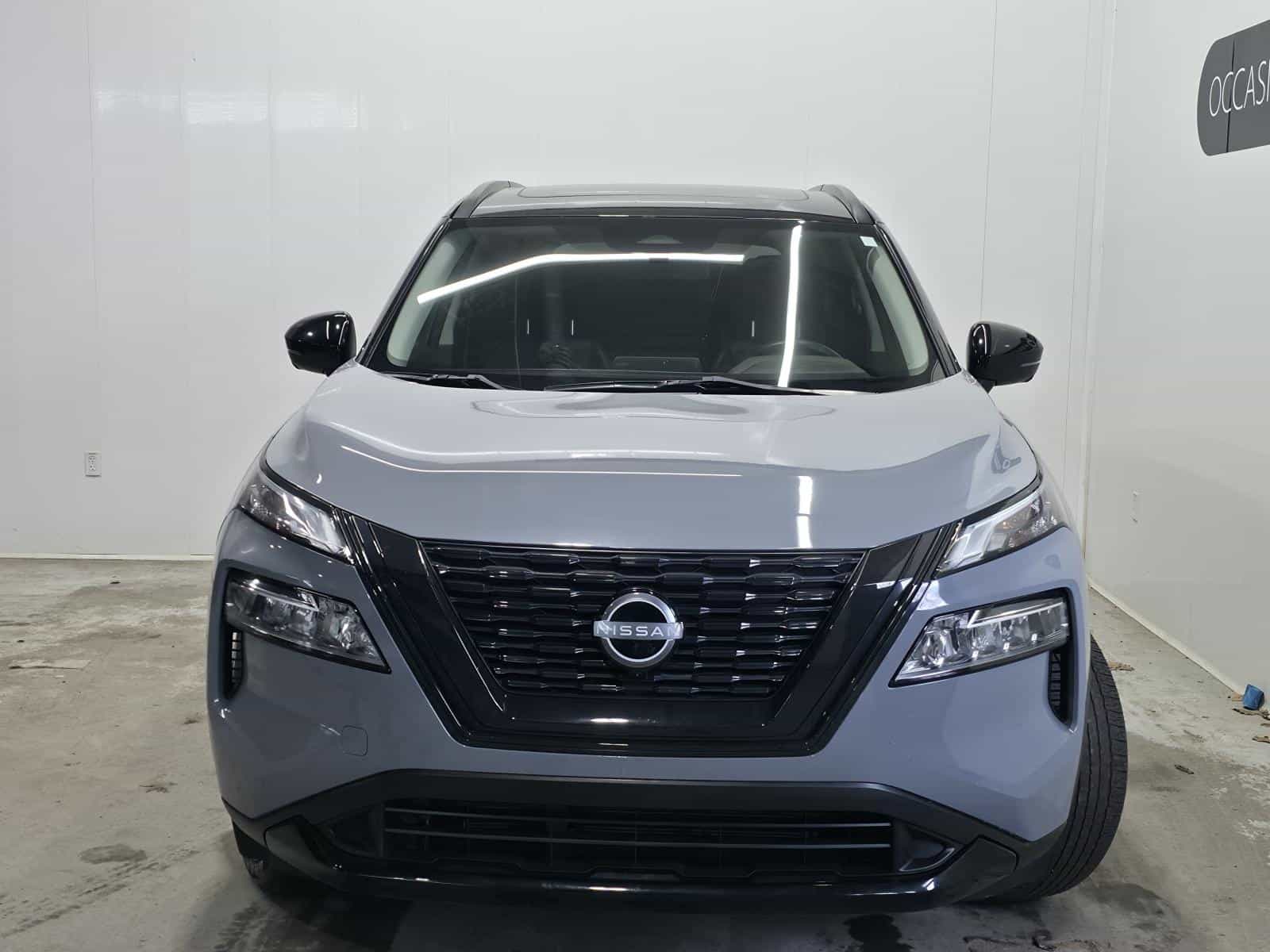 Image 2 Nissan Rogue SV Midnight 2023