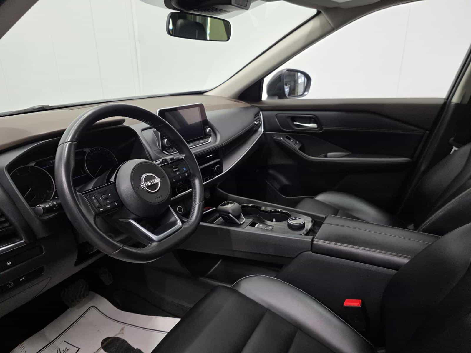 Image 9 Nissan Rogue SV Midnight 2023