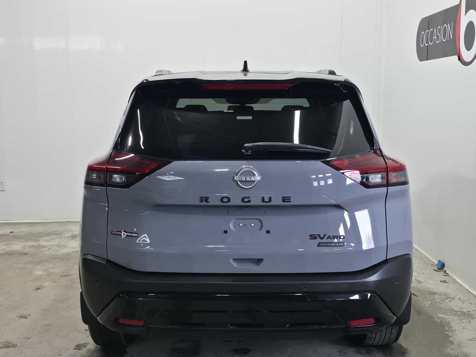 2023 Nissan Rogue SV Midnight - Image 5