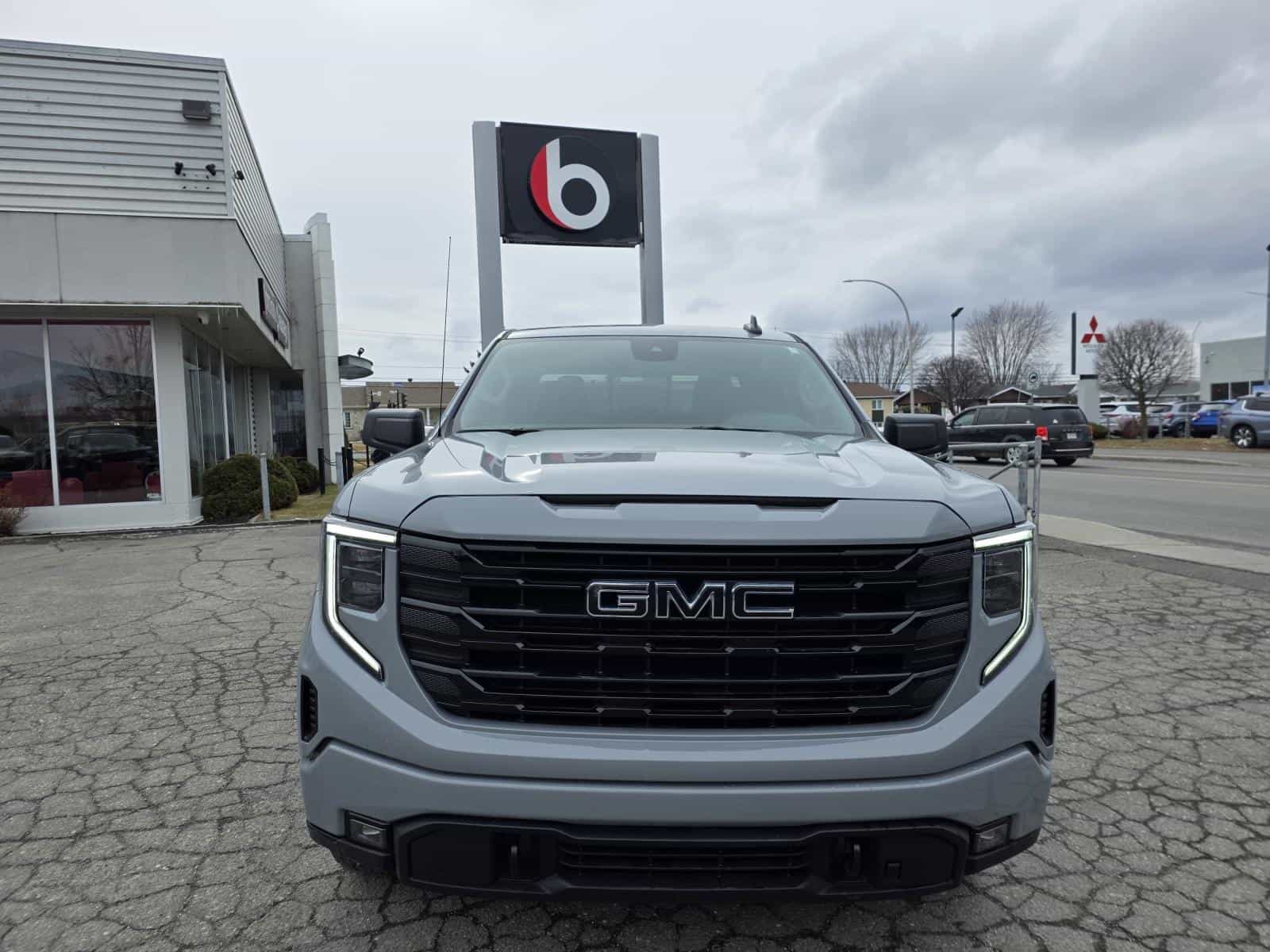 Image 5 GMC Sierra 1500 Elevation 2024