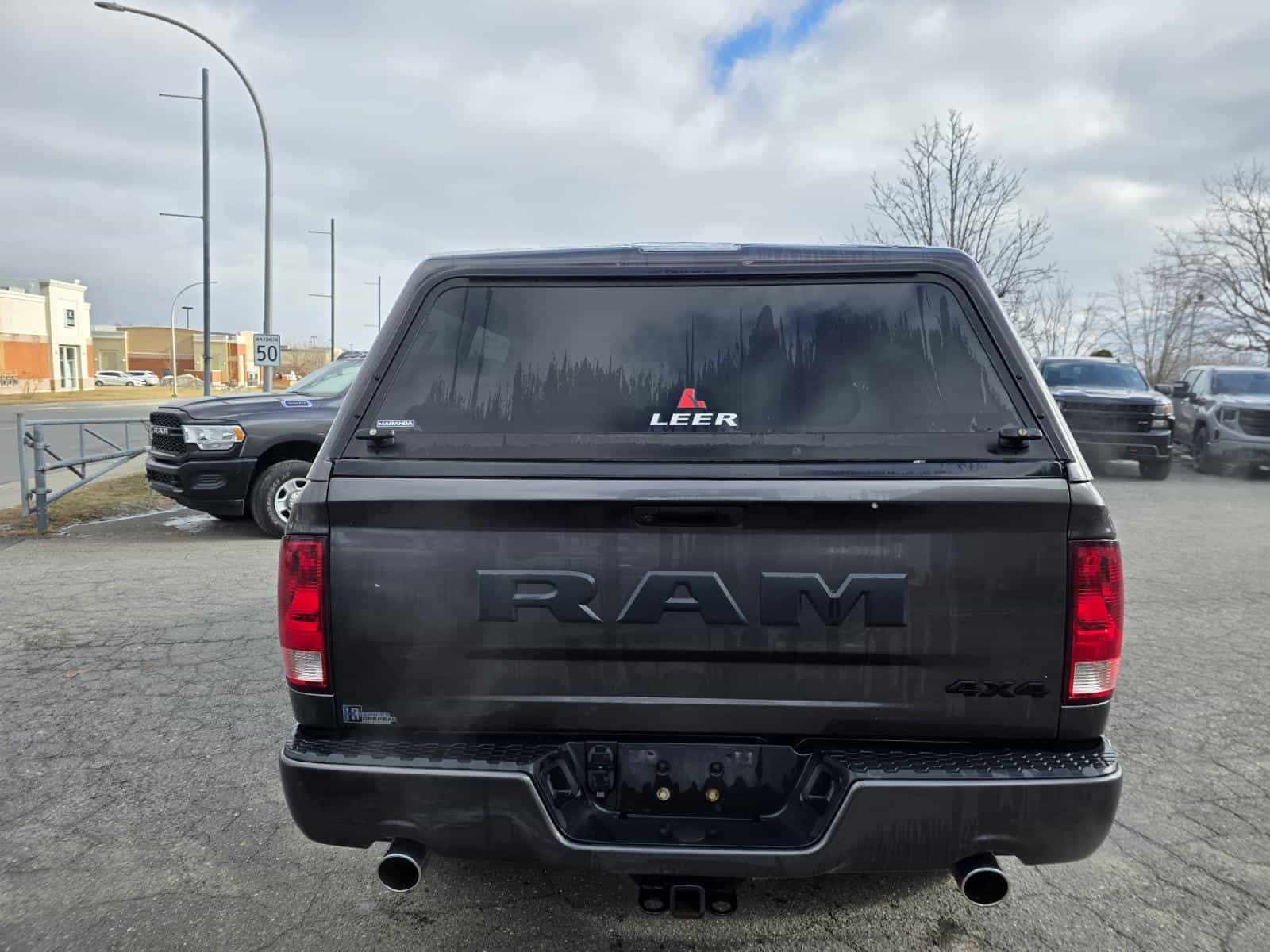 Image 9 RAM 1500 Classic Express 2020