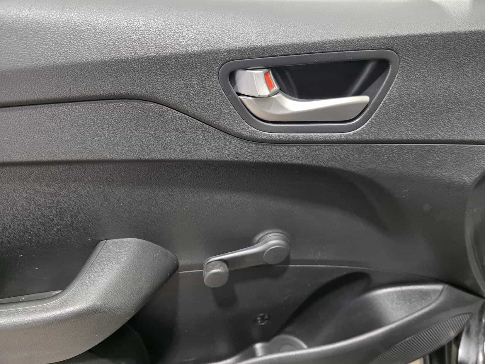 2019 Hyundai Accent Essential - Image 13