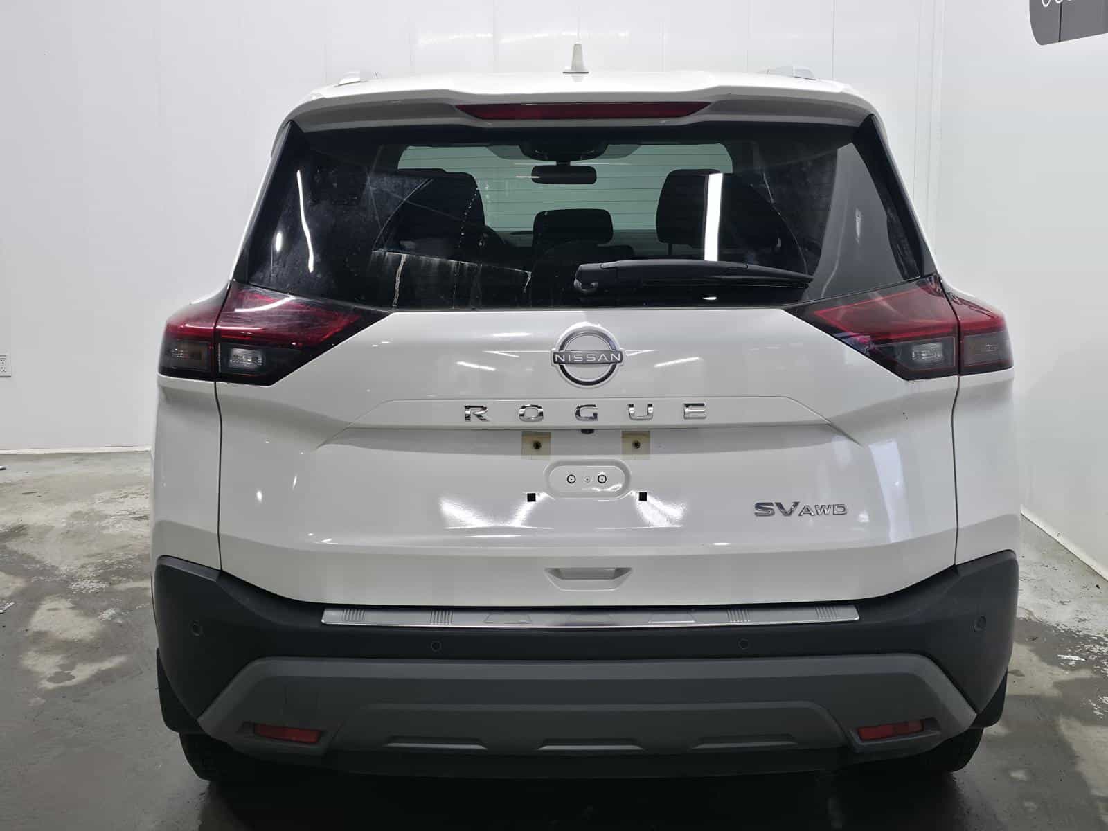 Image 4 Nissan Rogue SV Moonroof 2023