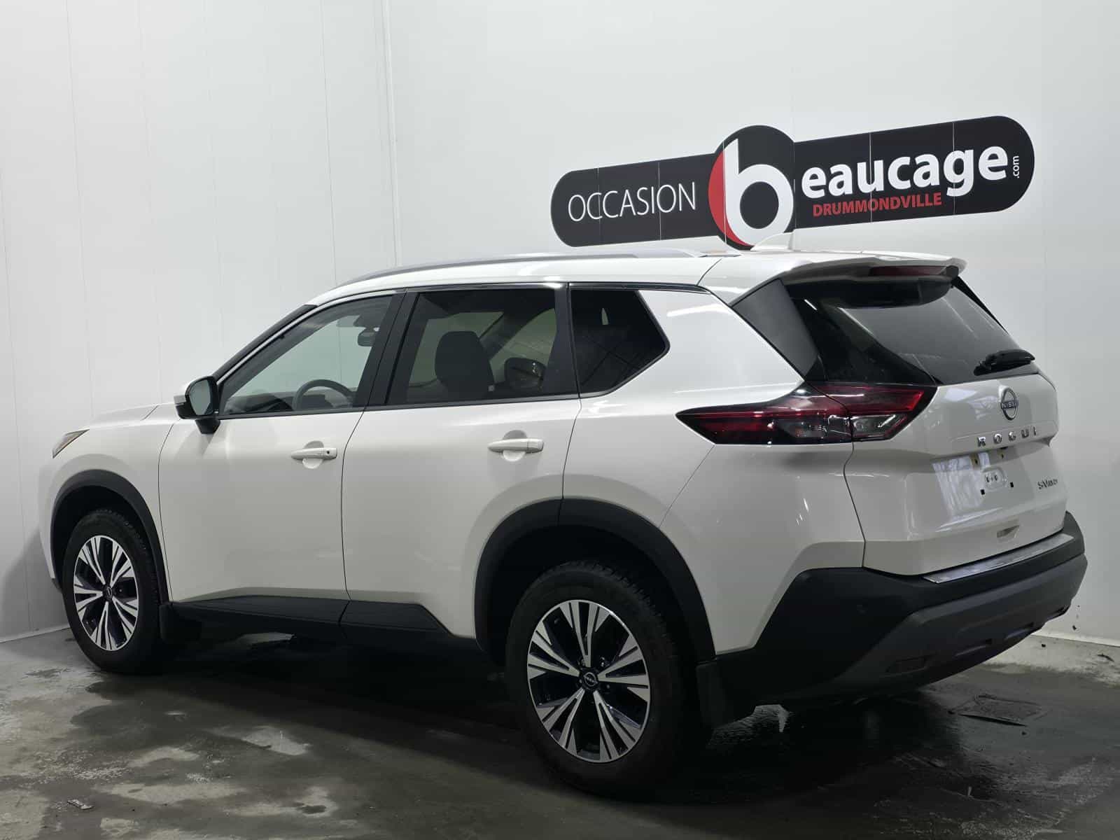 Image 6 Nissan Rogue SV Moonroof 2023