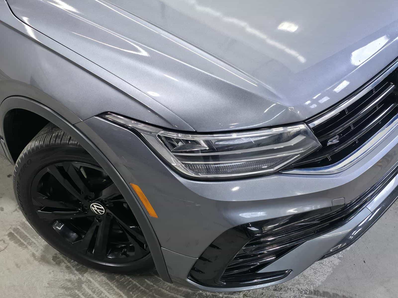 2024 Volkswagen Tiguan Comfortline R-L Blk - Image 5