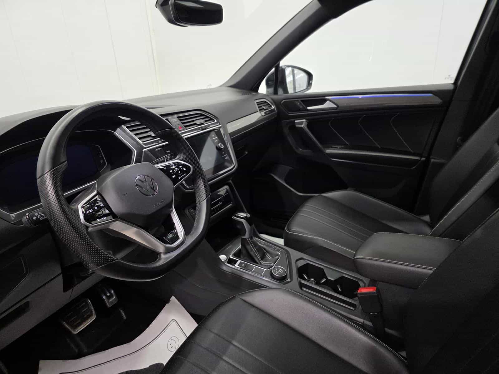 Image 11 Volkswagen Tiguan Comfortline R-L Blk 2024