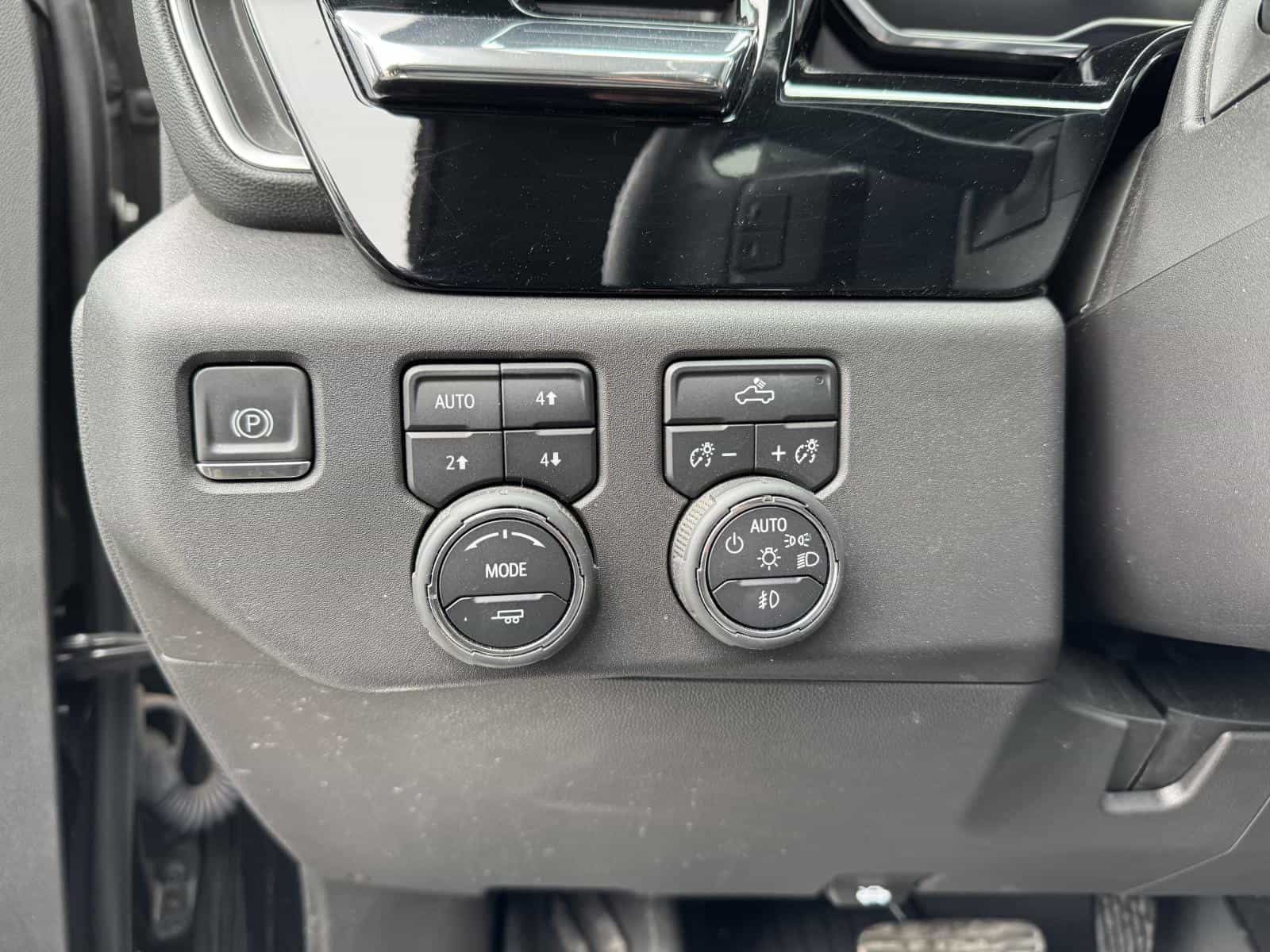 Image 20 Chevrolet Silverado 1500 RST 2024