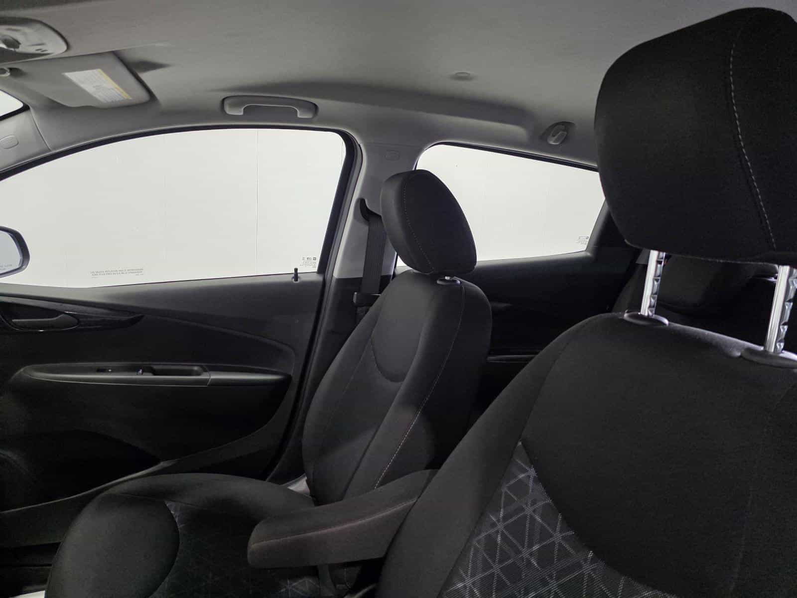 2022 Chevrolet Spark 1LT - Image 12