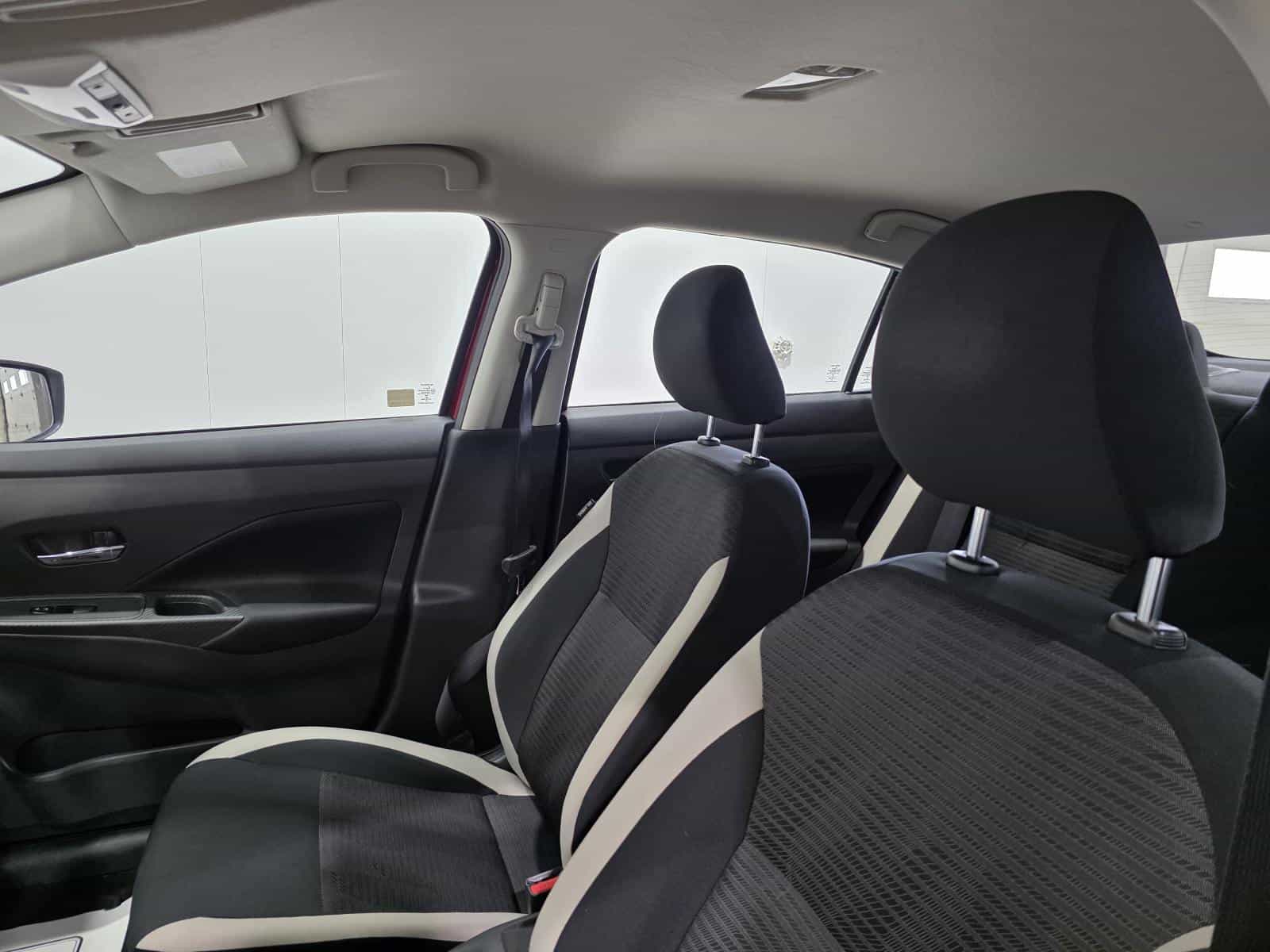 Image 20 Nissan Versa SV 2022