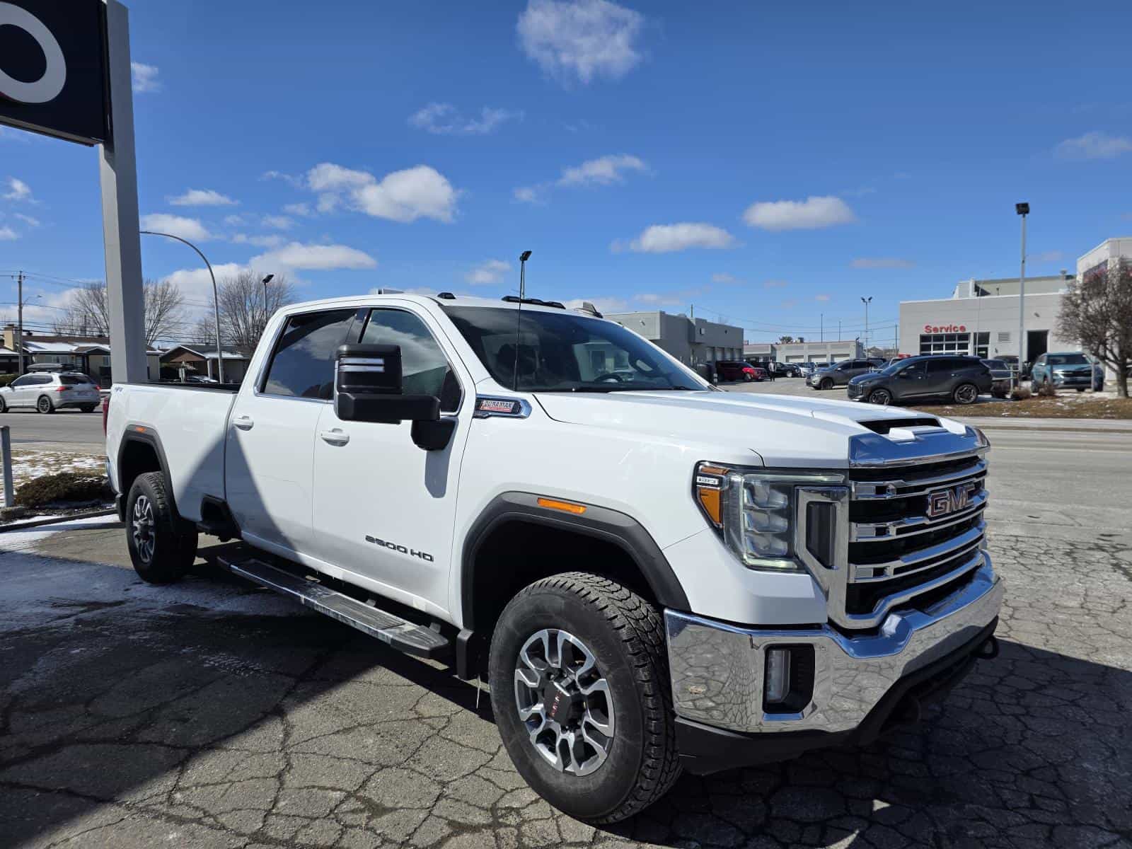 2023 GMC Sierra 2500 SLE - Image 6
