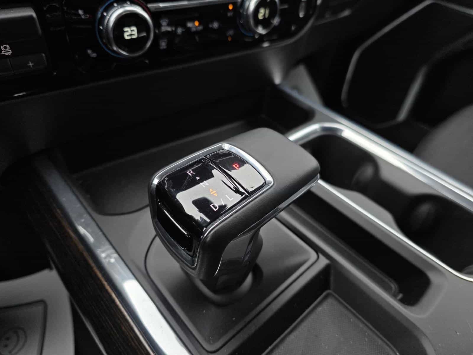 2024 GMC Sierra 1500 Elevation - Image 15