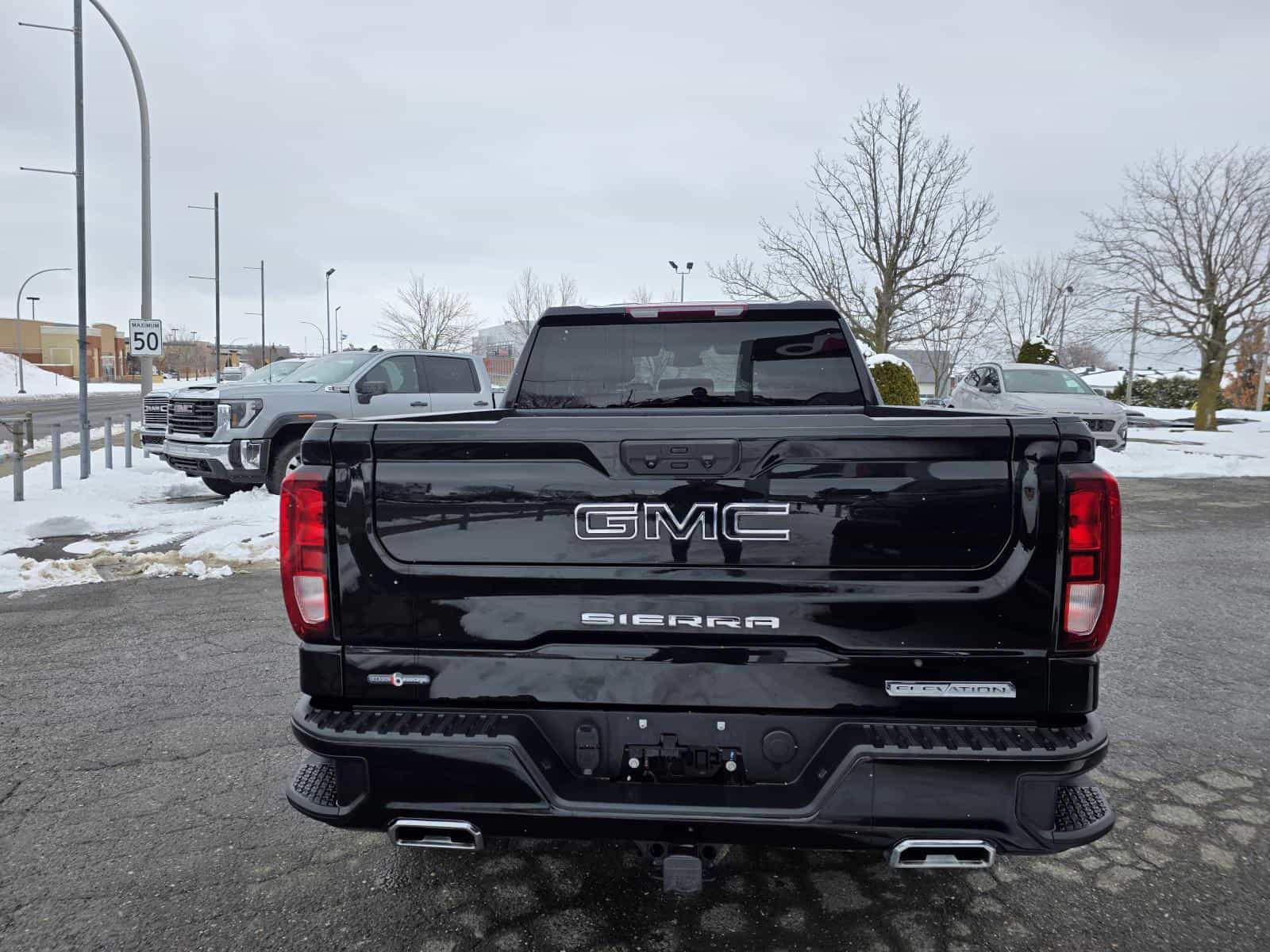 2024 GMC Sierra 1500 Elevation - Image 7