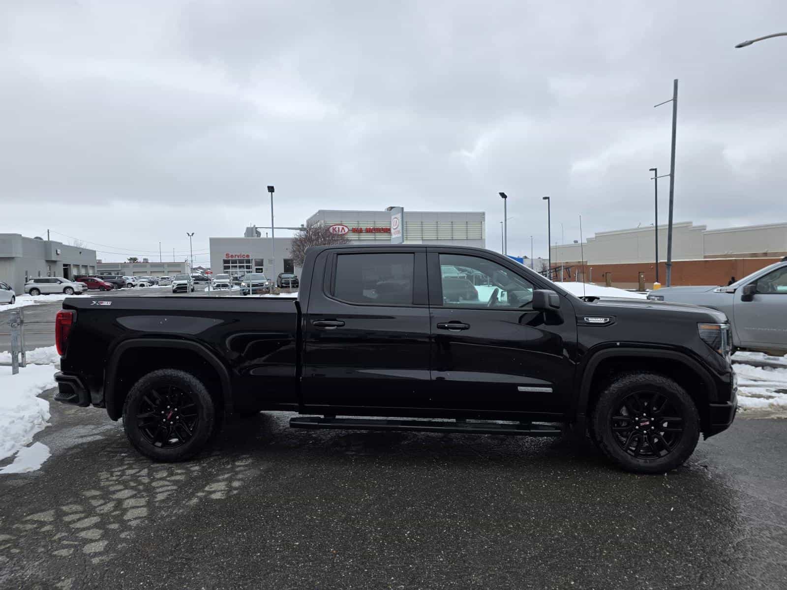 2024 GMC Sierra 1500 Elevation - Image 5