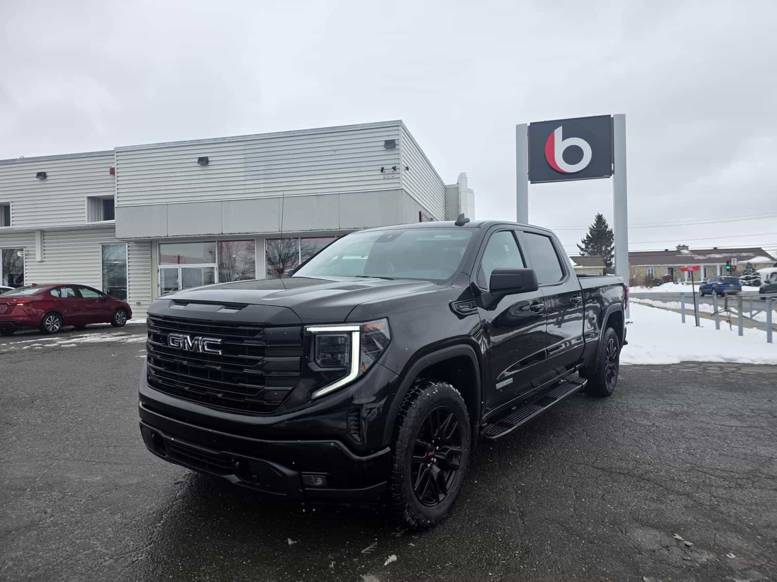 2024 GMC Sierra 1500 Elevation - Image 1