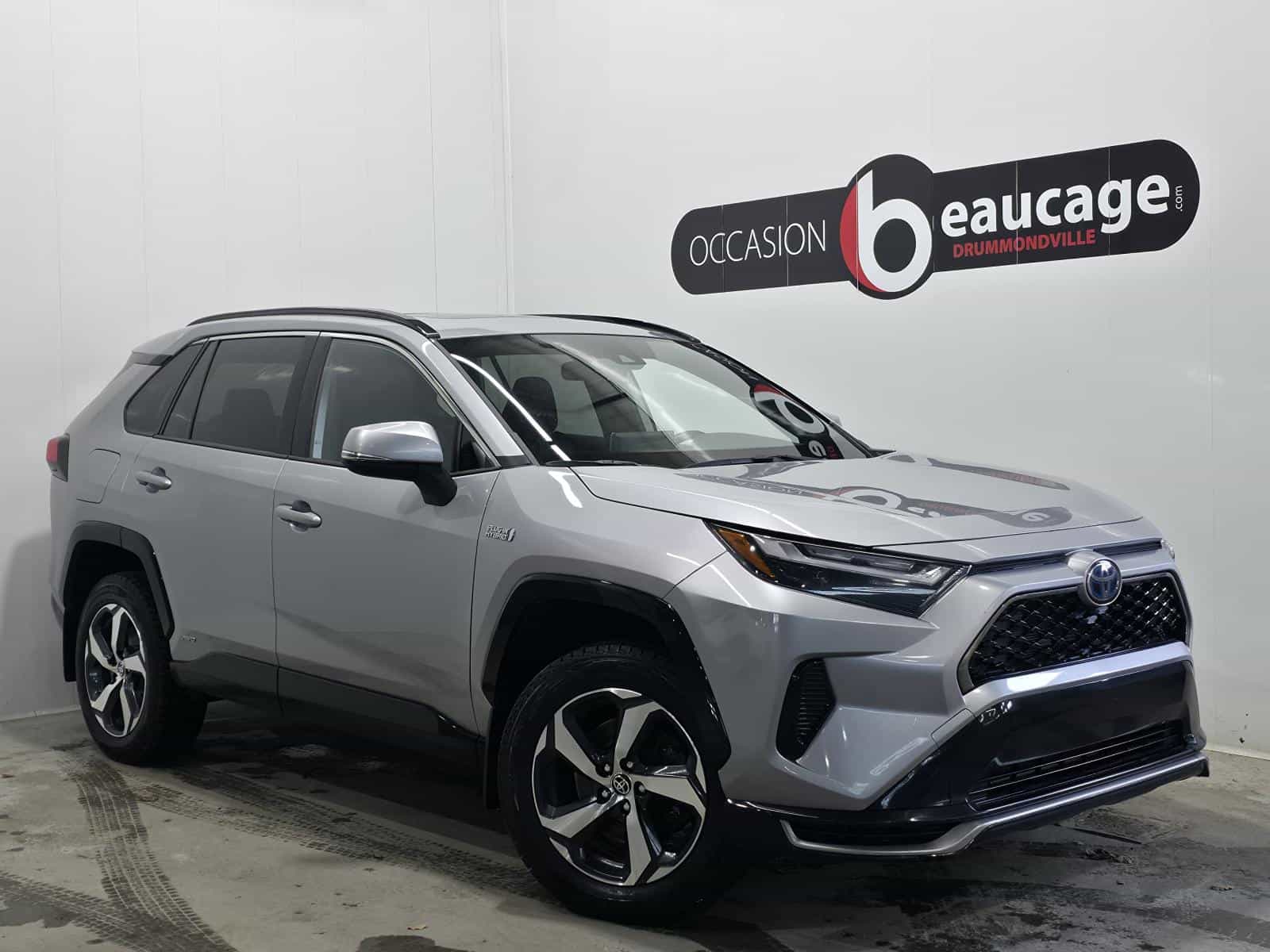 2023 Toyota Rav4 Prime SE - Image 1