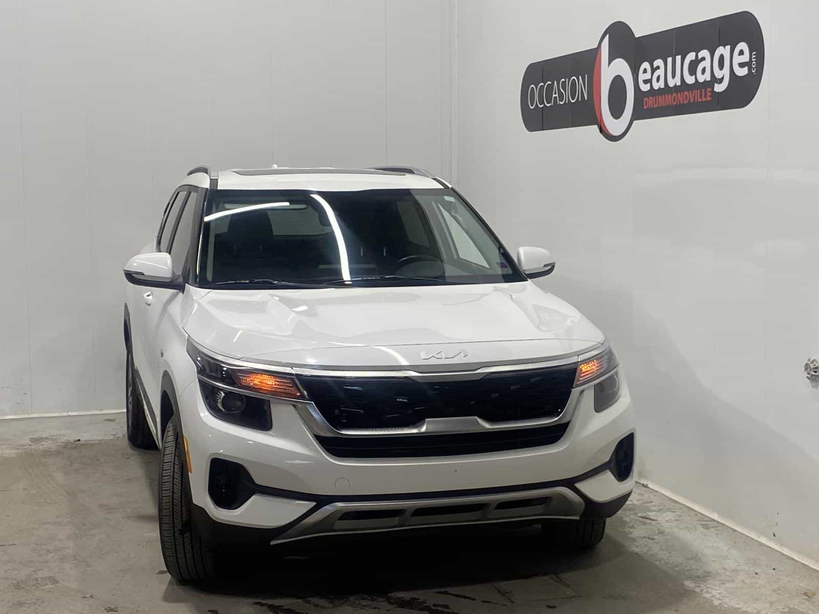 Image 2 Kia Seltos EX 2023