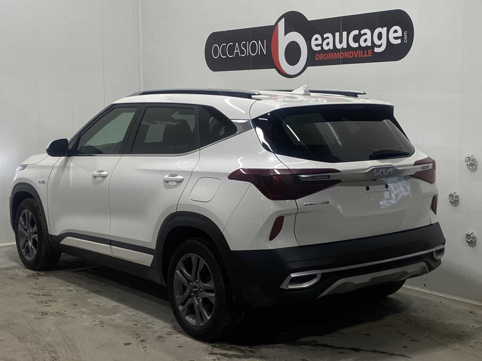 Image 3 Kia Seltos EX 2023