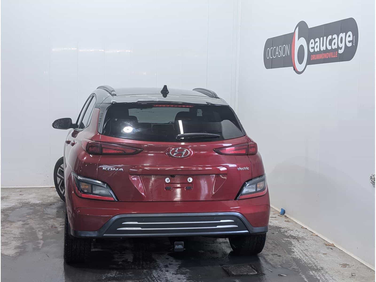 2023 Hyundai Kona EV Preferred - Image 5