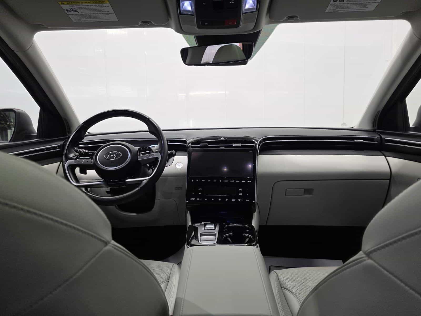 2023 Hyundai Tucson Luxury Hybrid - Image 8