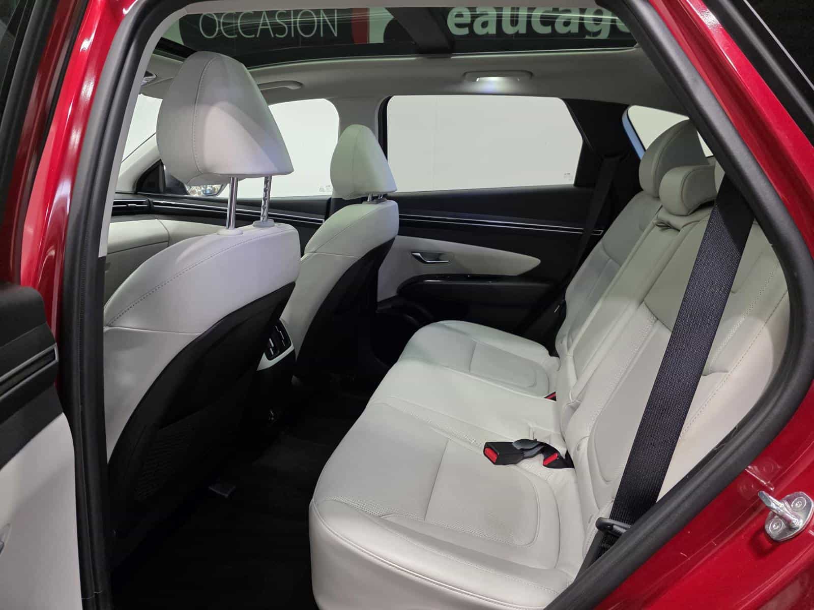 2023 Hyundai Tucson Luxury Hybrid - Image 9