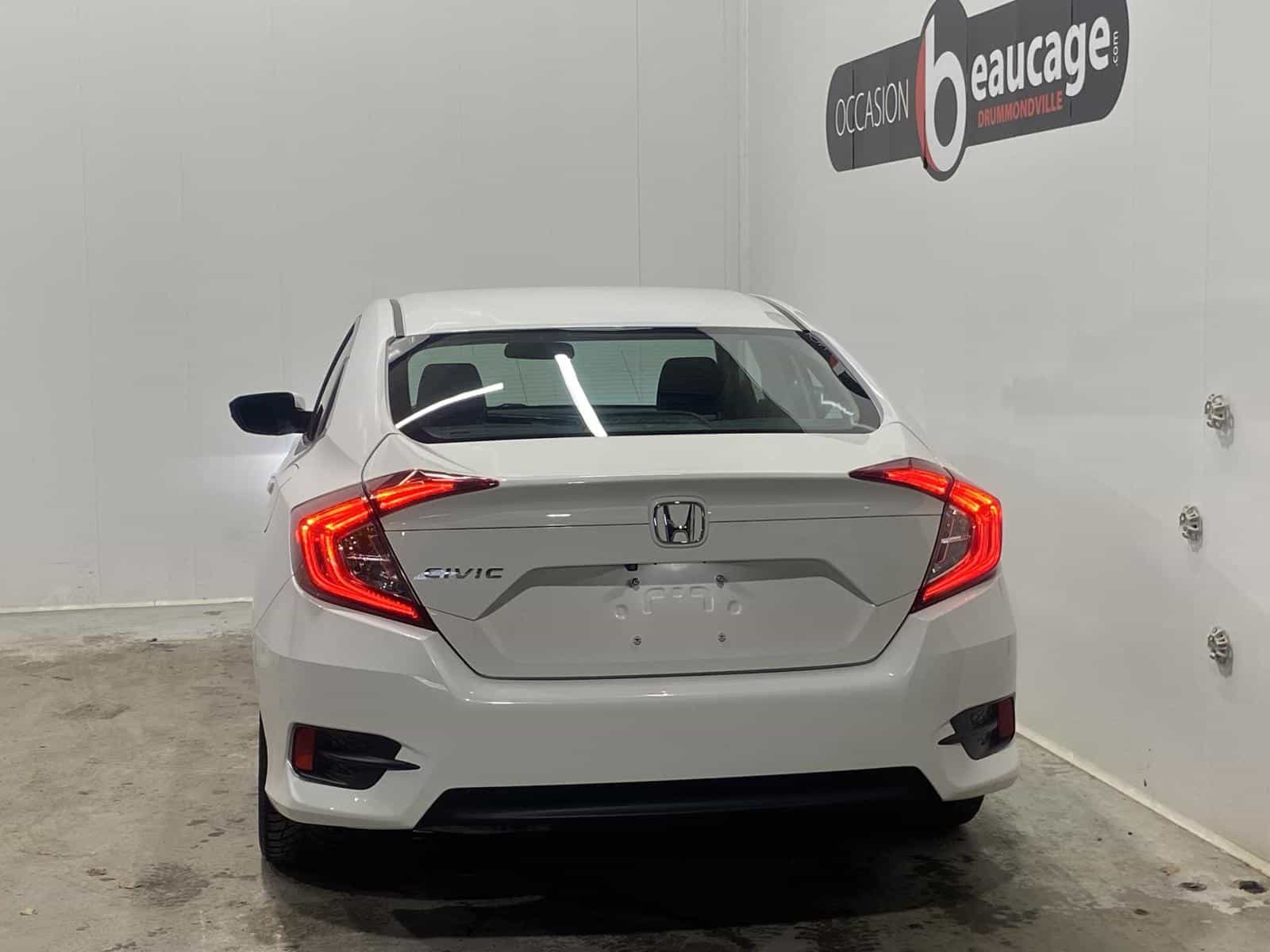 Image 4 Honda Civic LX 2017