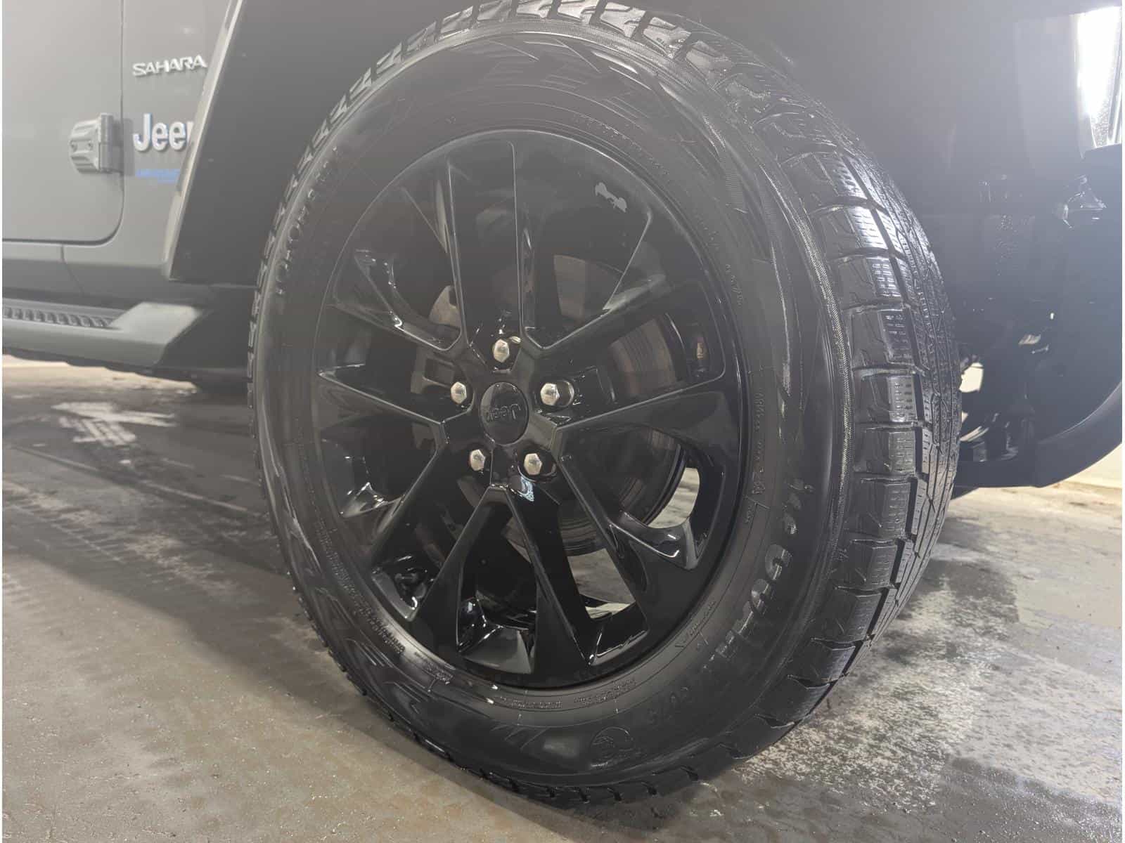 Image 4 Jeep Wrangler Ultd Sahara 4XE 2021