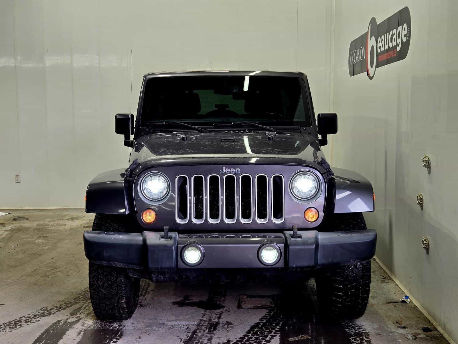 Image 3 Jeep Wrangler Unlimited Sahara 2017