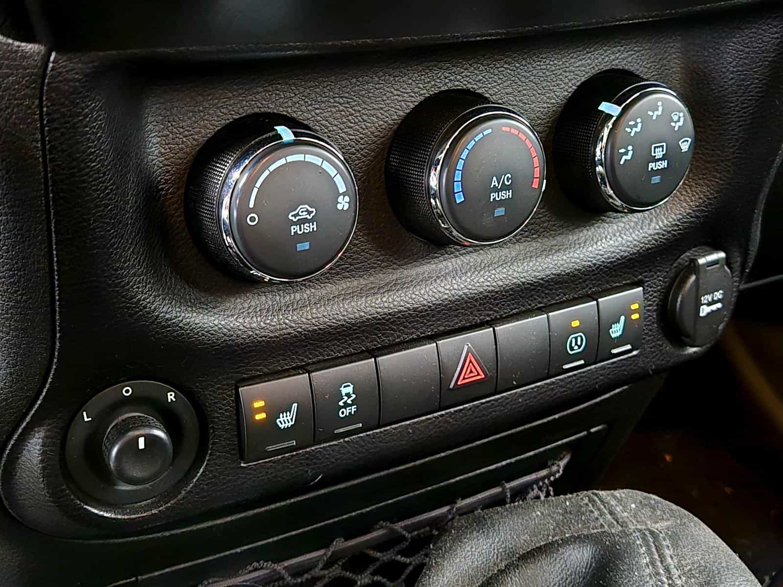 Image 10 Jeep Wrangler Unlimited Sahara 2017