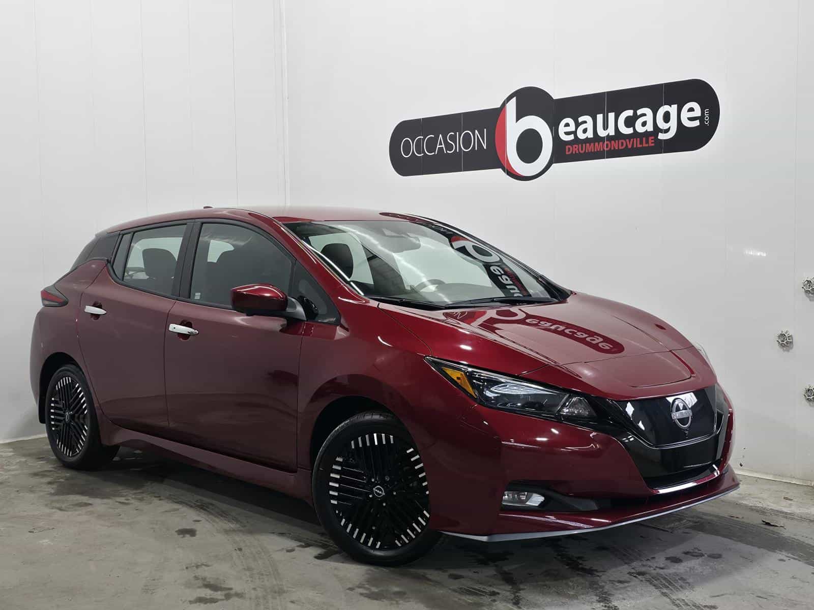Image 1 Nissan Leaf SV Plus 2023