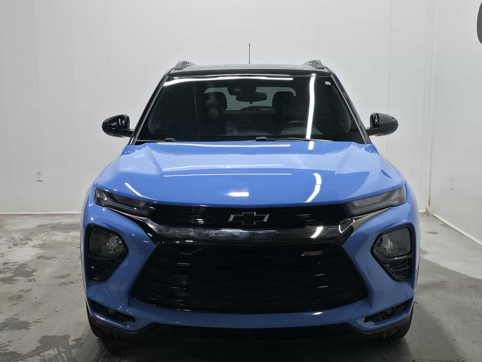 2023 Chevrolet Trailblazer RS - Image 2
