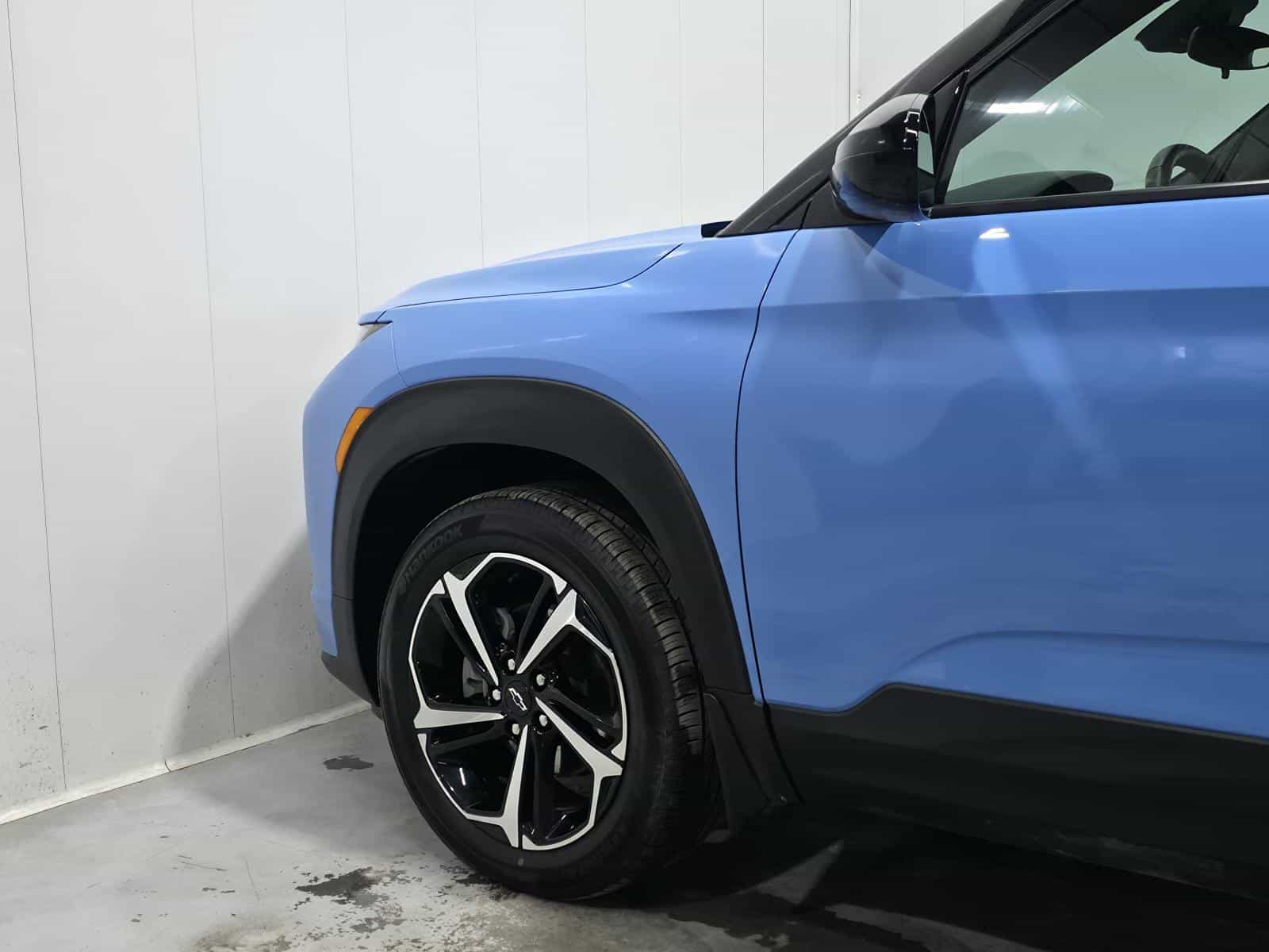 2023 Chevrolet Trailblazer RS - Image 3