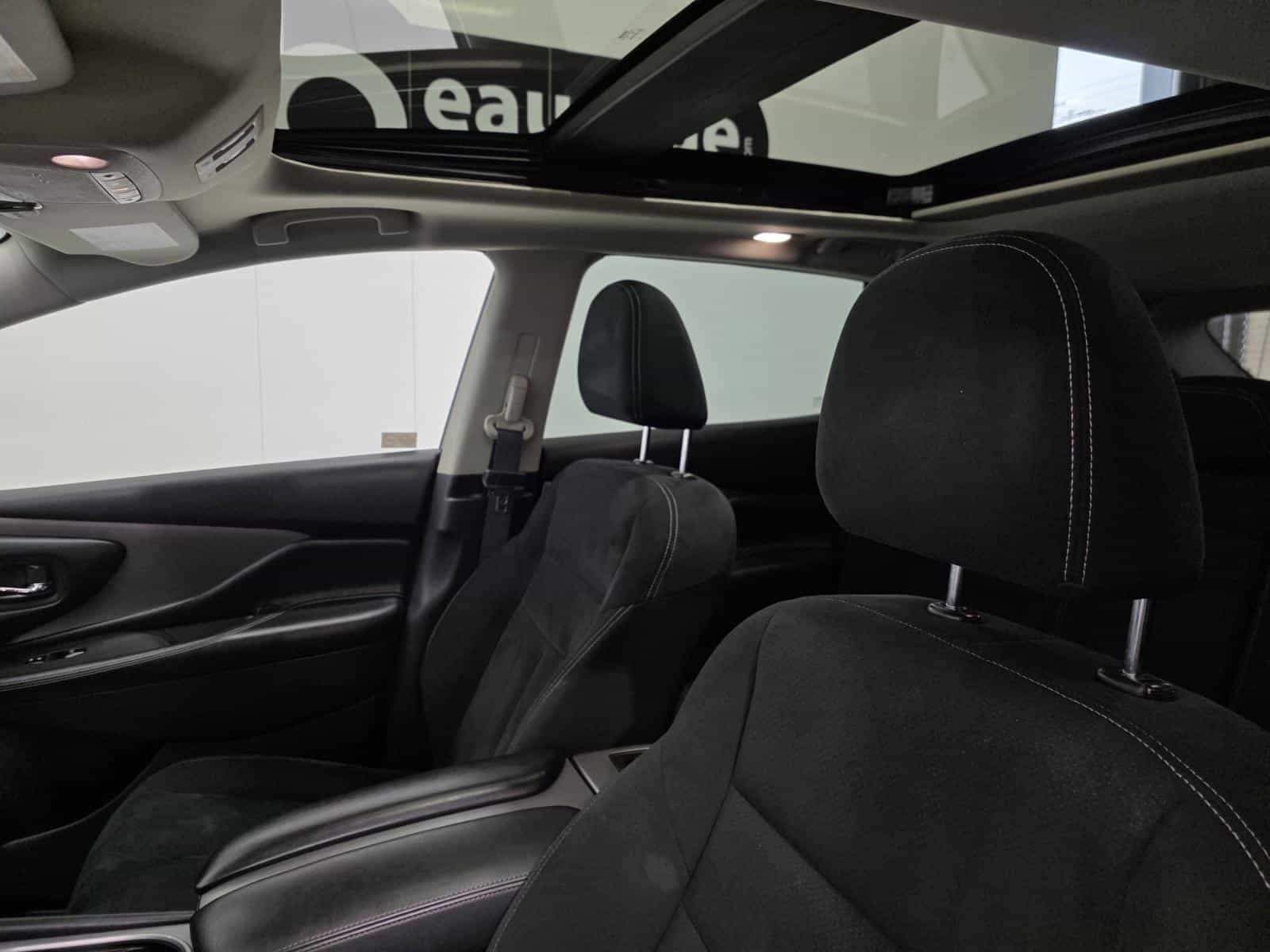 Image 10 Nissan Murano SV 2020