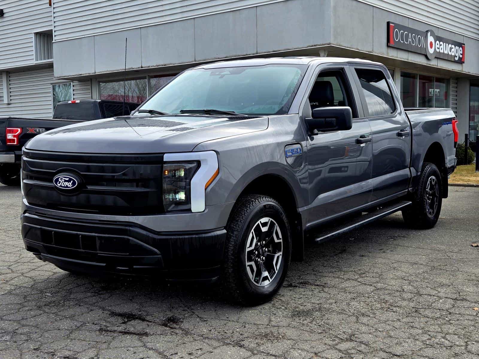 Image 1 Ford F150 Lightning XLT 2024