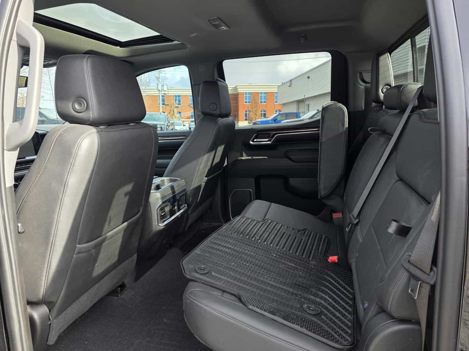 Image 24 GMC Sierra 1500 Elevation 2024