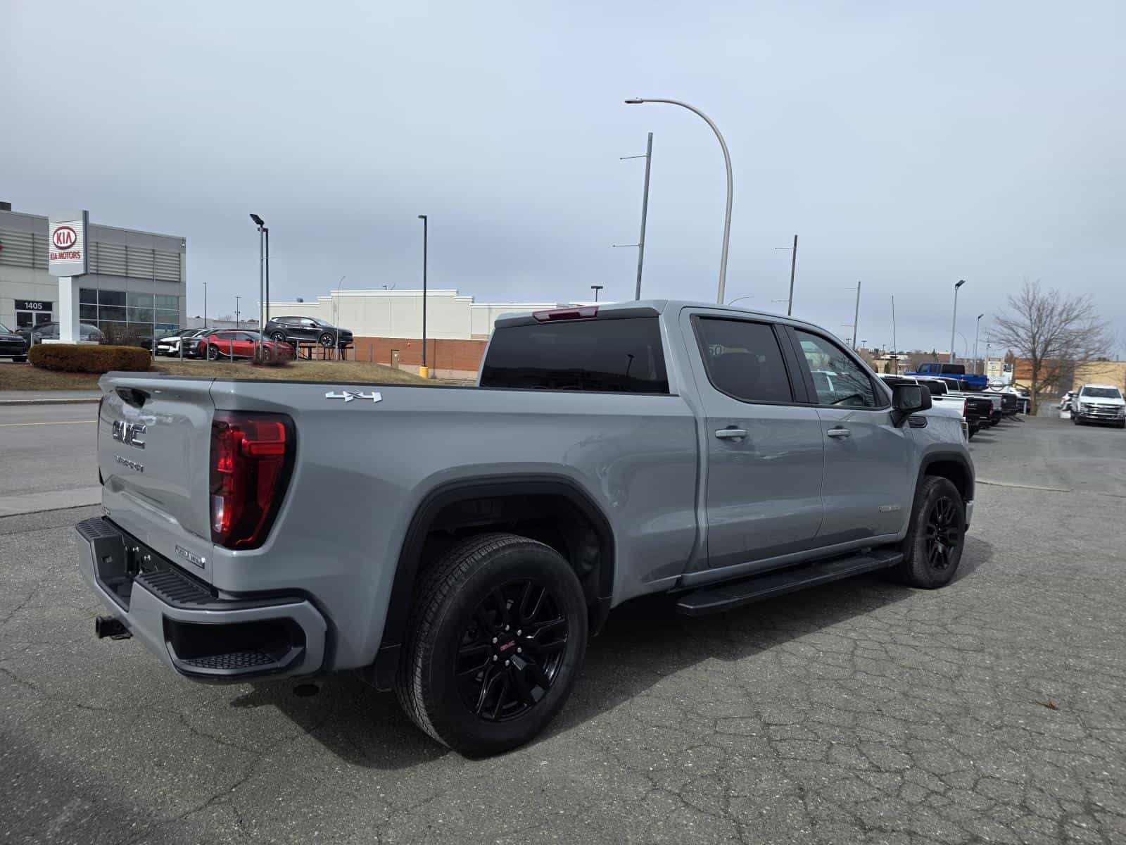 Image 5 GMC Sierra 1500 Elevation 2024