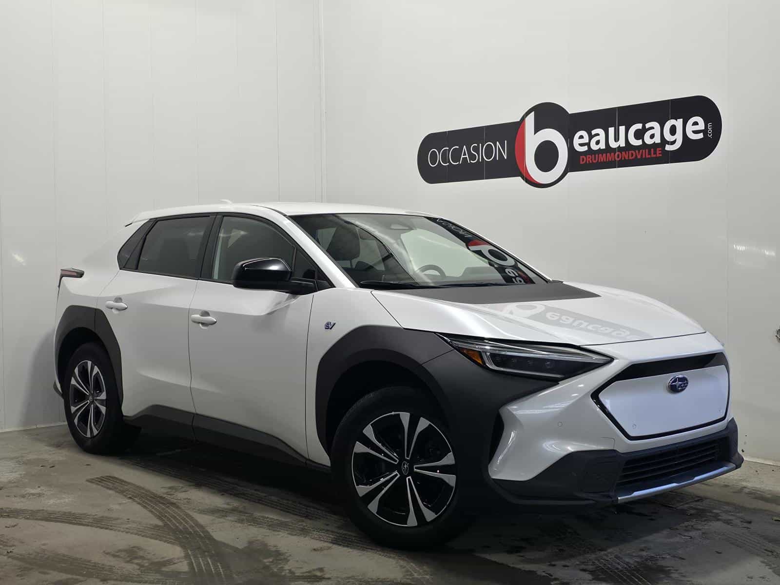 Image 1 Subaru Solterra Luxury 2023