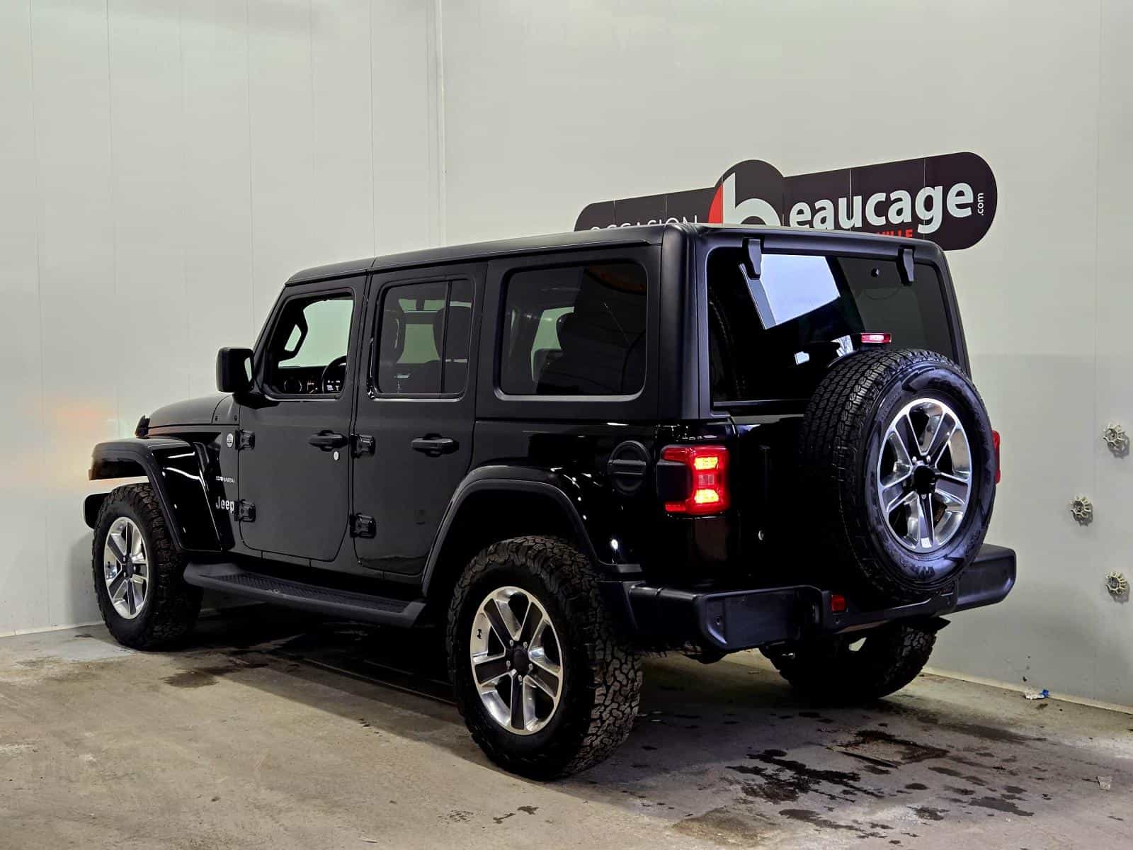 Image 4 Jeep Wrangler Unlimited Sahara 2020
