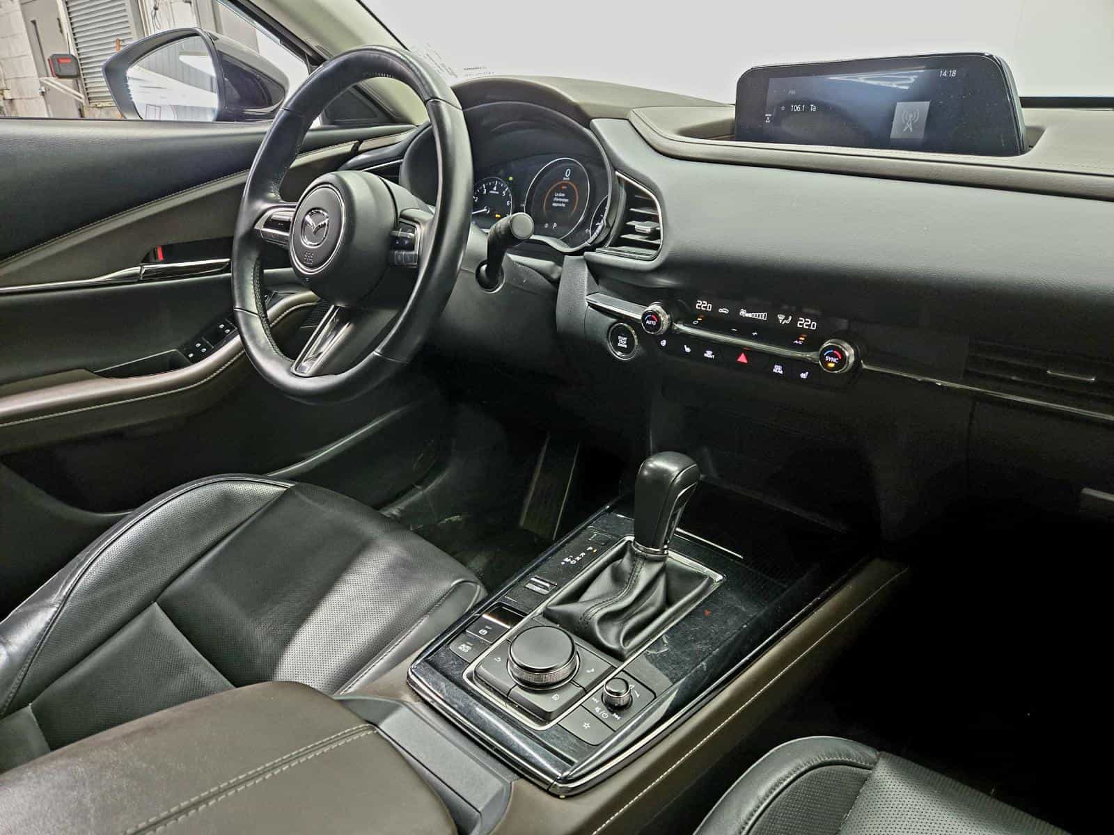 Image 8 Mazda CX-30 GT 2022