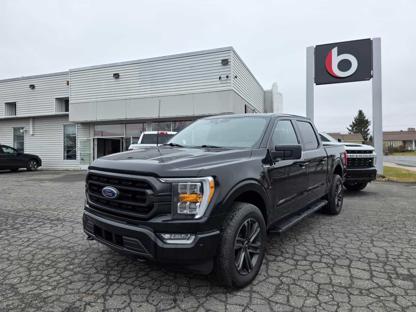 Image 1 Ford F150 XLT 2021