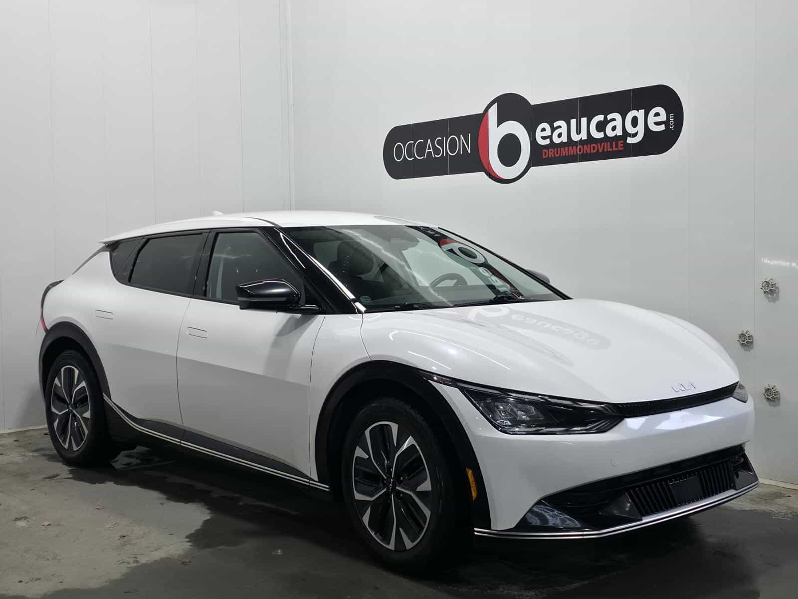 2023 Kia EV6 Long Range - Image 1