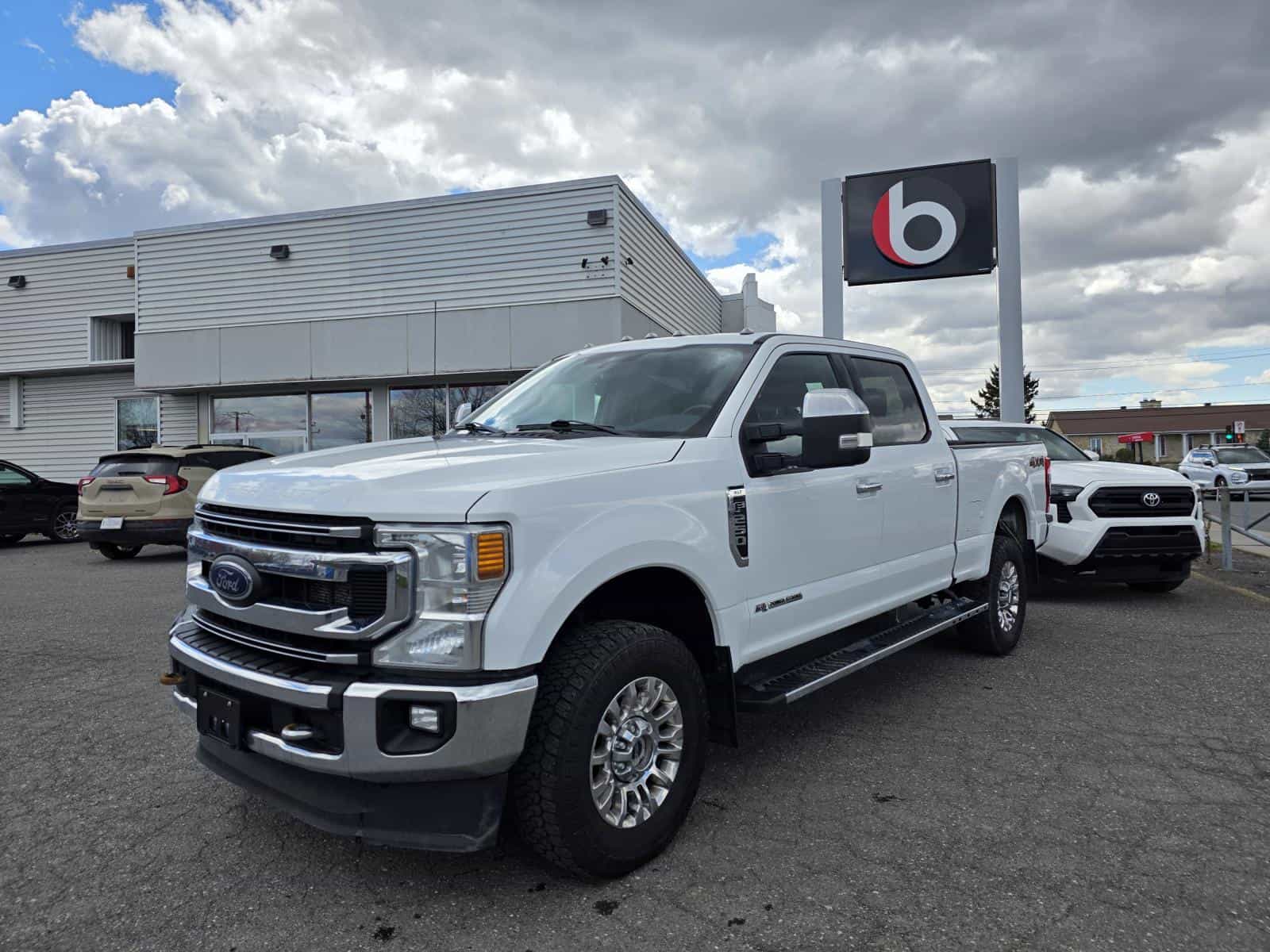 2022 Ford F250 S/D XLT - Image 1
