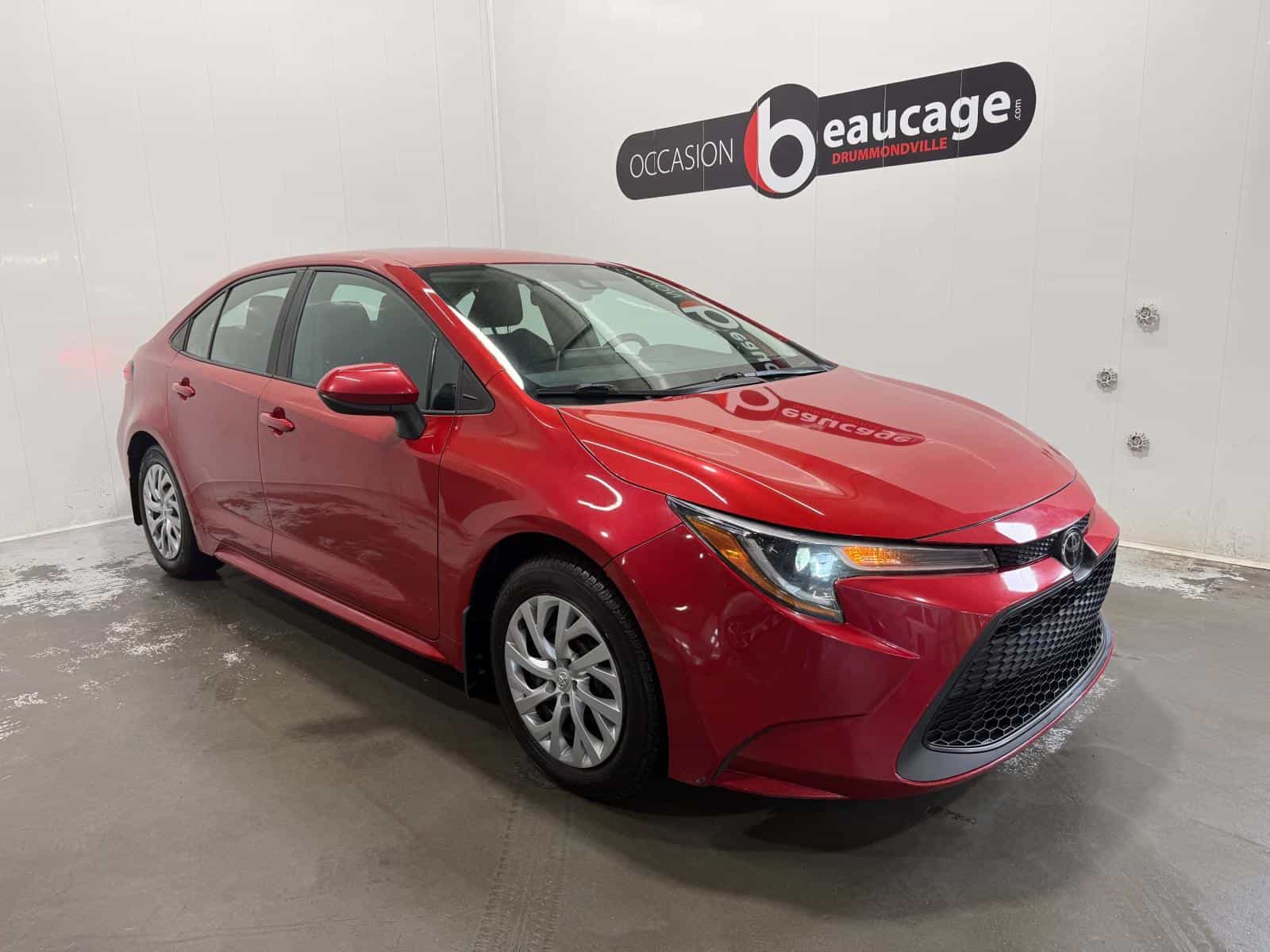Image 1 Toyota Corolla LE 2021