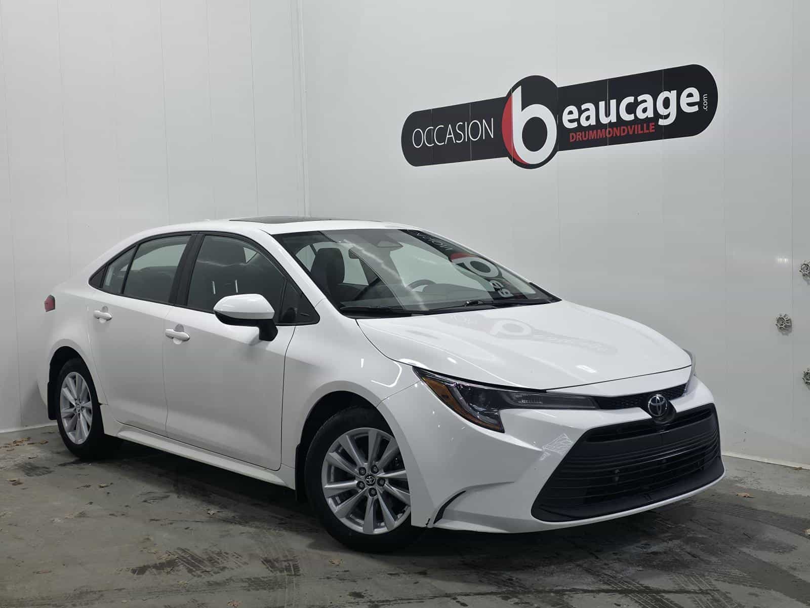 2024 Toyota Corolla LE - Image 1