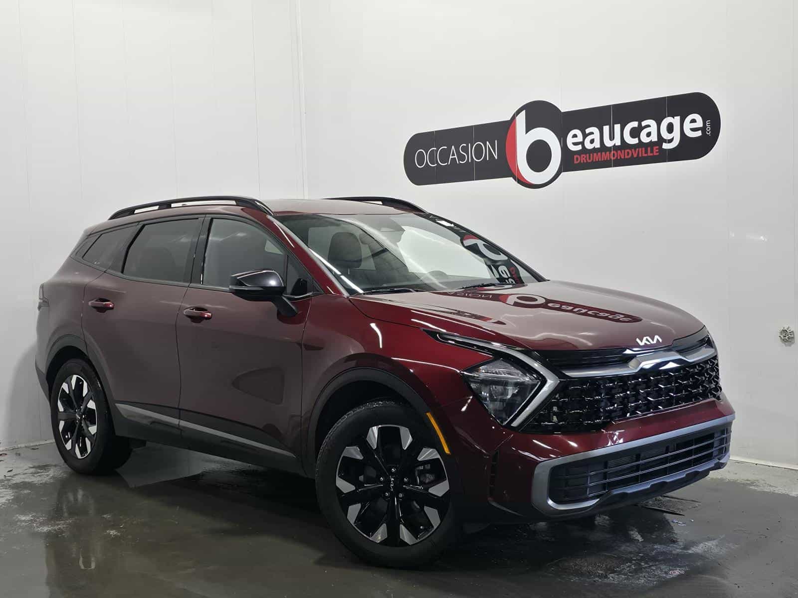 2024 Kia Sportage EX - Image 1
