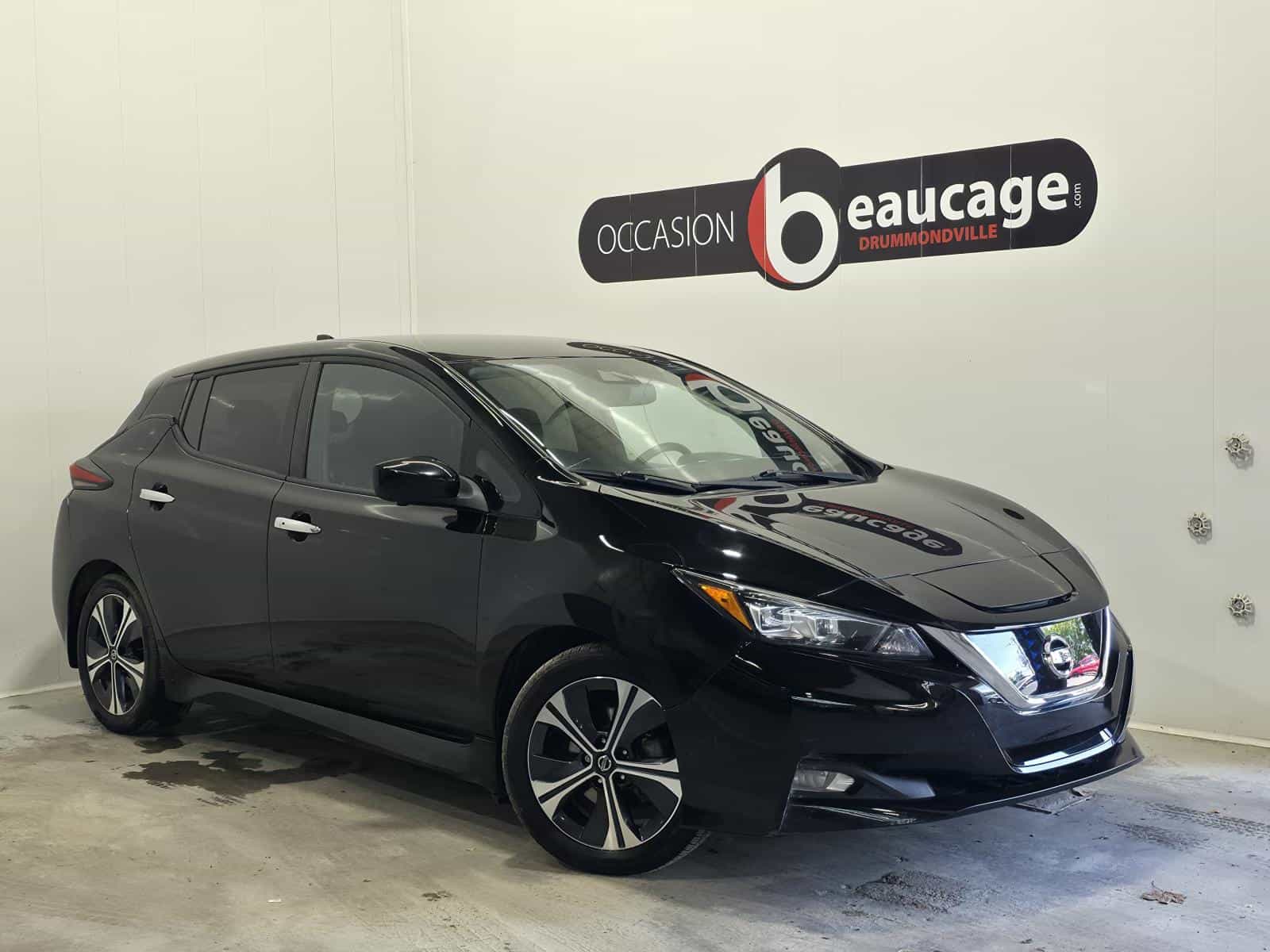 2022 Nissan Leaf SV - Image 1